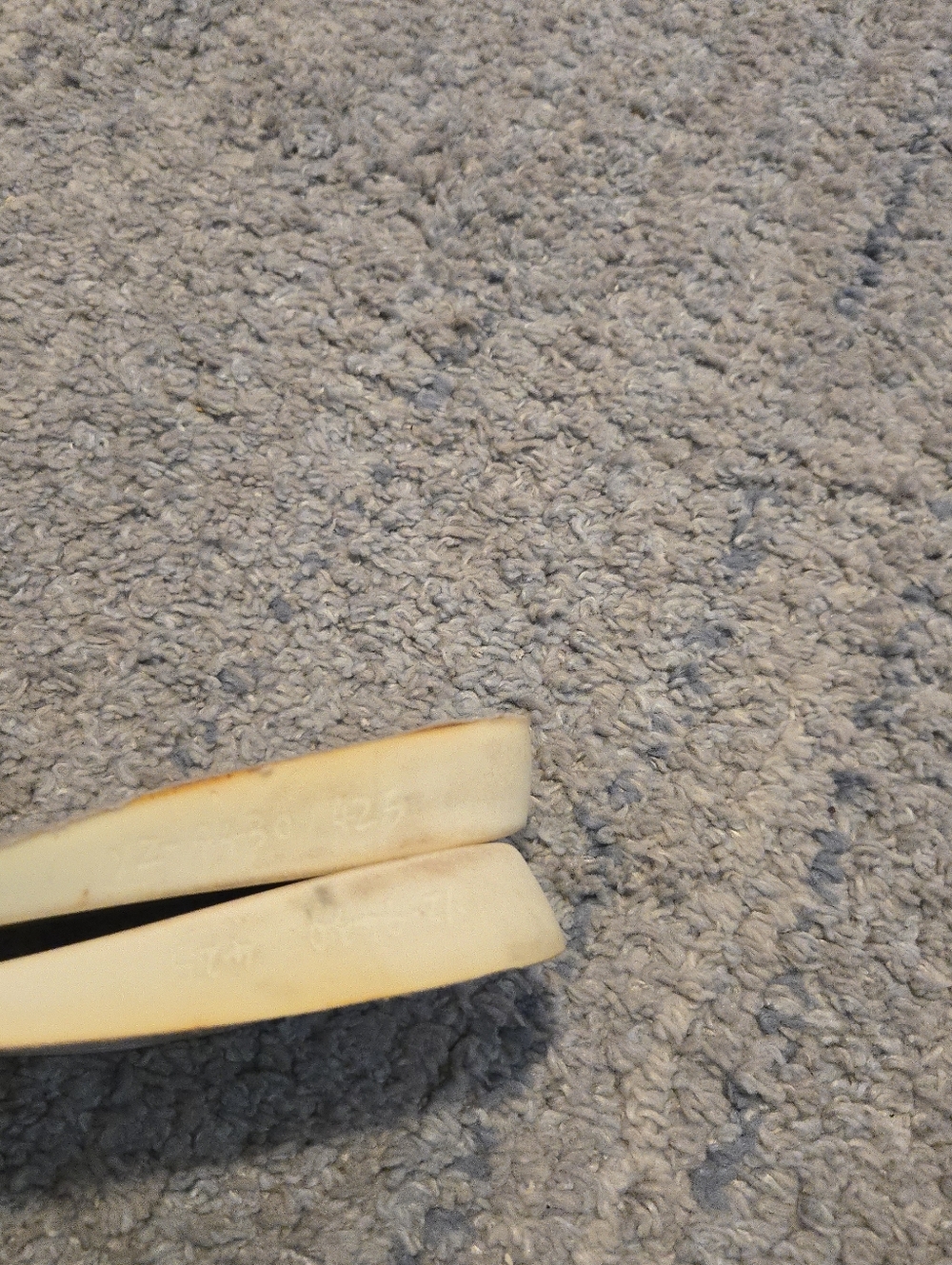 Golden Goose Super-Star Sneakers White Leather Red Star Blue Heel Tab EU 42.5 - Picture 13 of 15